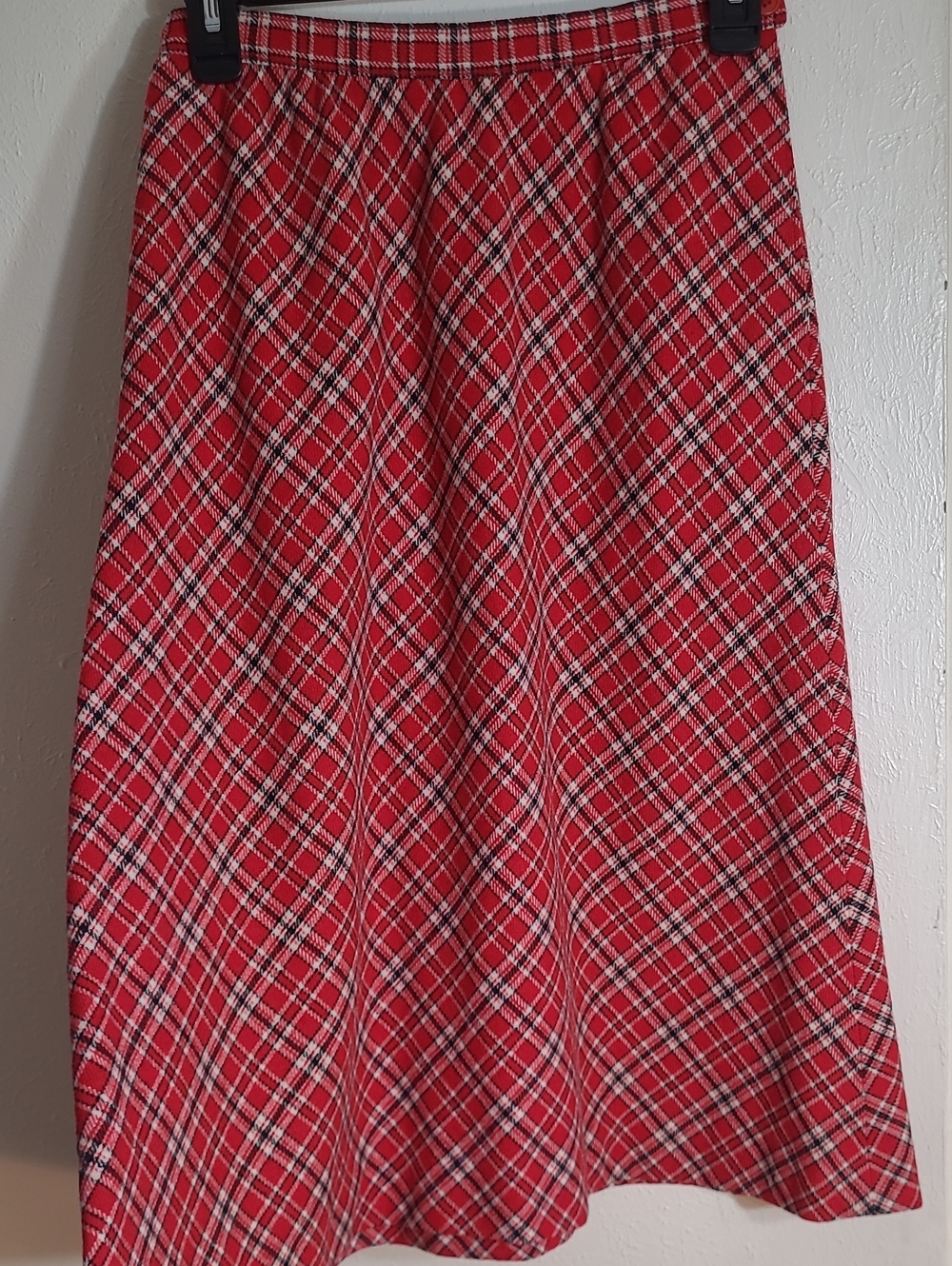 Vtg. 70s 100% Virgin Wool Pendleton Red Plaid Maxi Skirt.